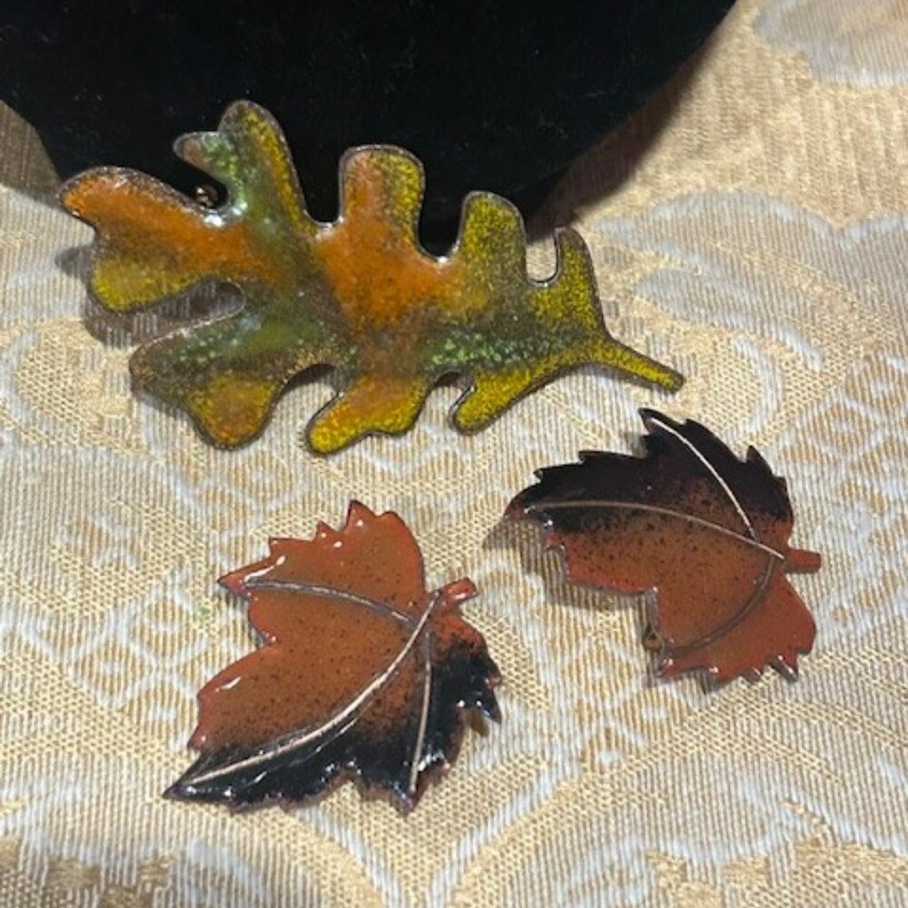 HOLIDAY🎄🎄FALL LEAF Copper Enamel Artisan BROOCHES – 3 LOT